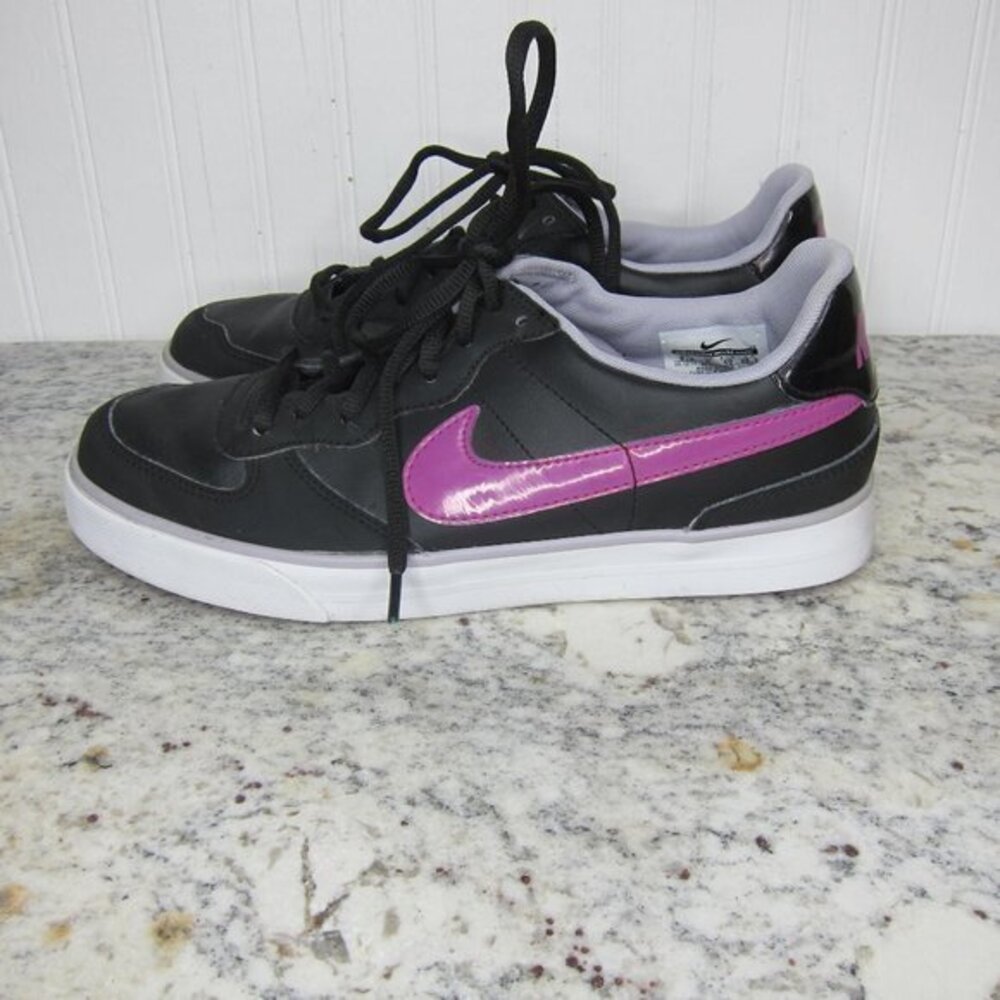 Nike Sweet Ace Sneakers Size 8.5